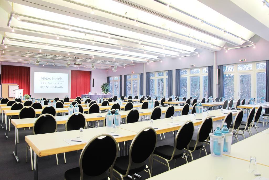 Relexa Hotel Bad Salzdetfurth Ngoại thất bức ảnh